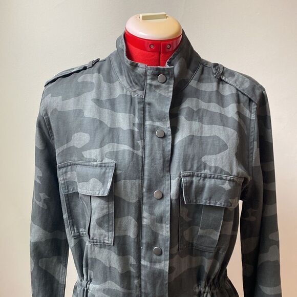 Rails Camouflage Tencel/Linen Blend Jacket - Picture 14 of 16